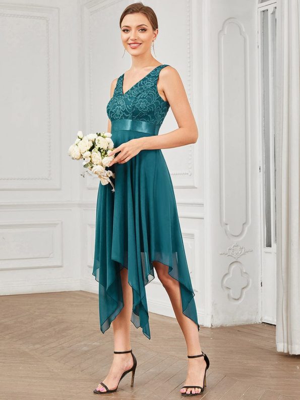 Stunning V Neck Prom Lace Dress for Women - Teal