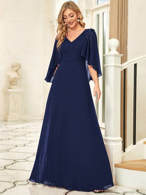 Elegant V Neck Flowy Chiffon Bridesmaid Dresses with Wraps - Navy Blue