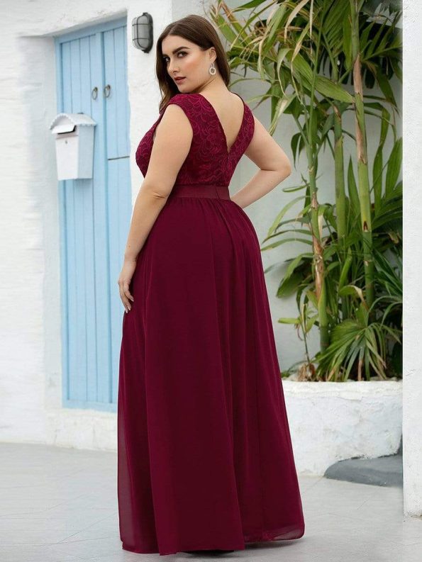 Classic Round Neck V Back Lace Bodice Bridesmaid Dress - Burgundy