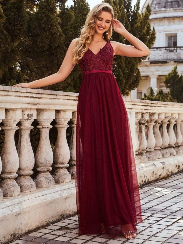 Women's A-Line V-Neck Floral Lace Appliques Bridesmaid Dress - Burgundy