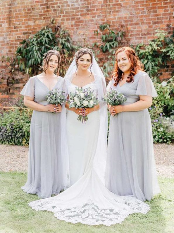 V-Neck Floor-Length Short Sleeve Tulle Bridesmaid Dresses - Grey