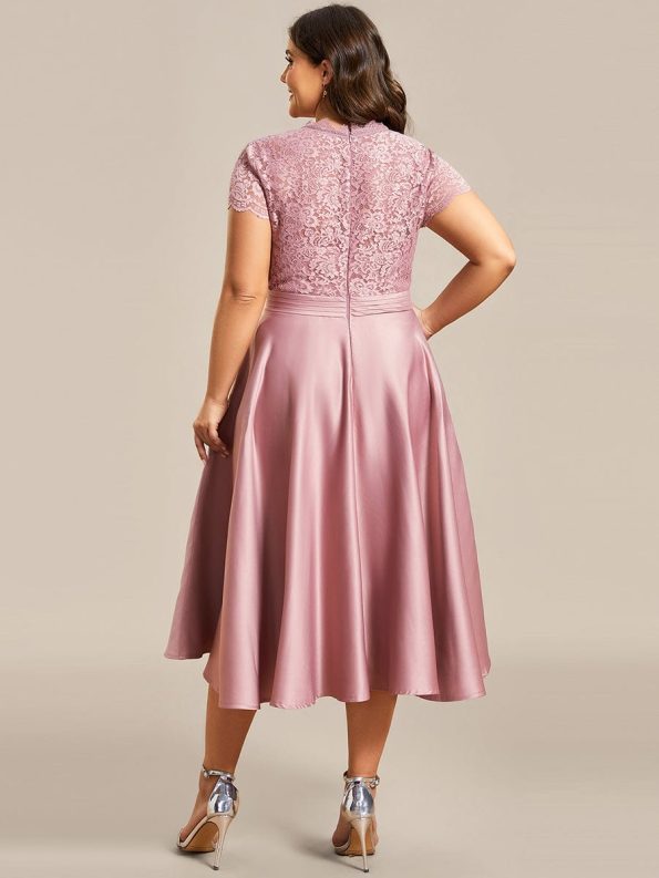 Plus Size V-neck Lace Bodice A-line Cocktail Dress with Pockets - Purple Orchid