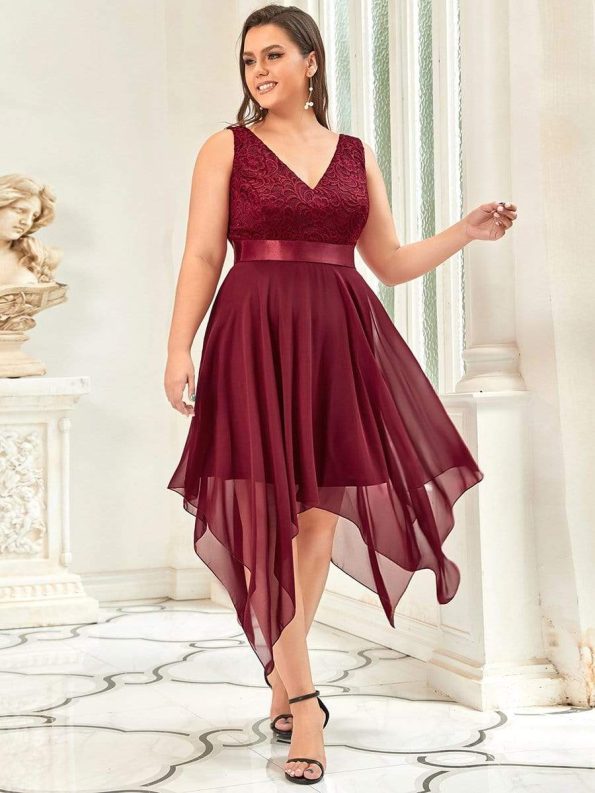 Plus Size Stunning V Neck Prom Lace Dress for Women - Burgundy