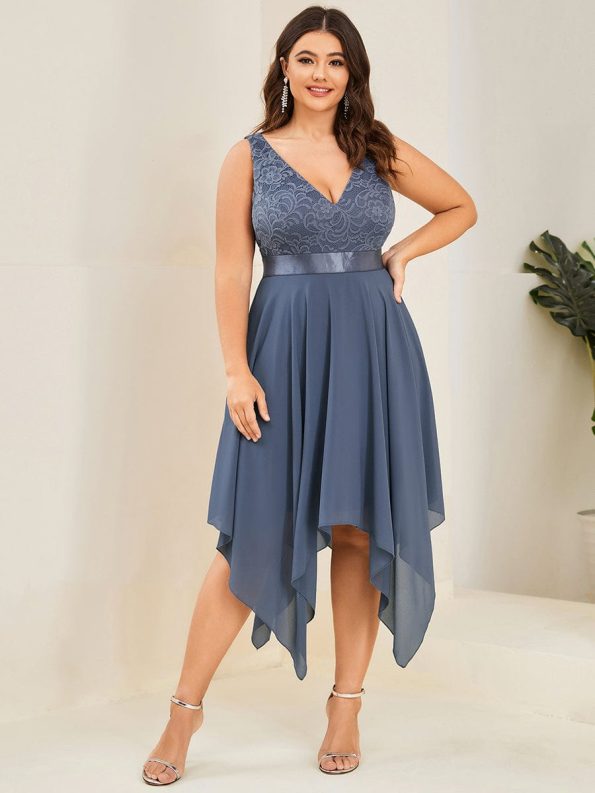 Plus Size Stunning V Neck Prom Lace Dress for Women - Stormy