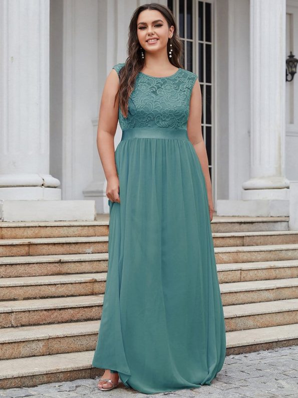 Plus Size Classic Round Neck V Back A-Line Chiffon Bridesmaid Dresses with Lace - Dusty Blue