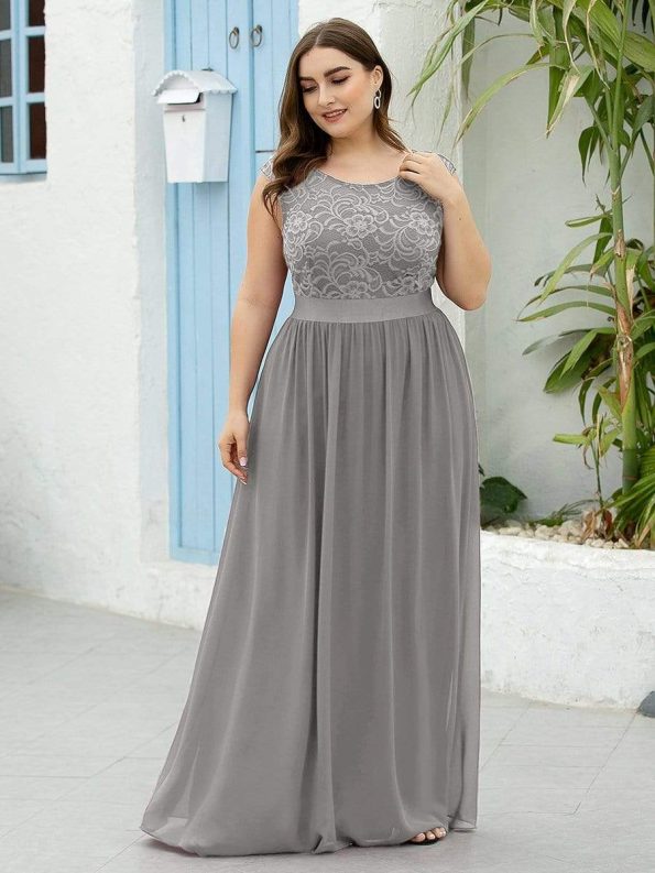 Plus Size Classic Round Neck V Back A-Line Chiffon Bridesmaid Dresses with Lace - Grey