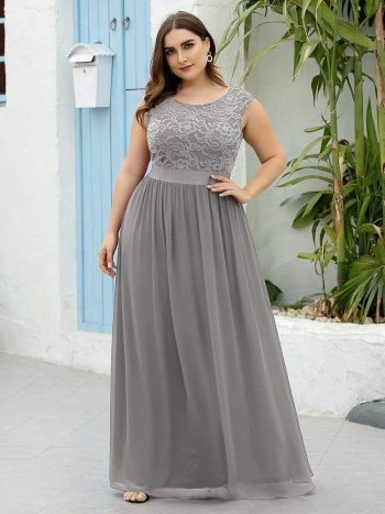 Plus Size Classic Round Neck V Back A-Line Chiffon Bridesmaid Dresses with Lace - Grey