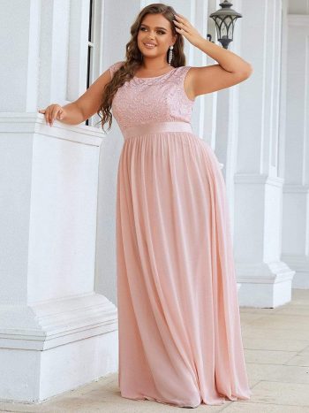 Plus Size Classic Round Neck V Back A-Line Chiffon Bridesmaid Dresses with Lace - Pink