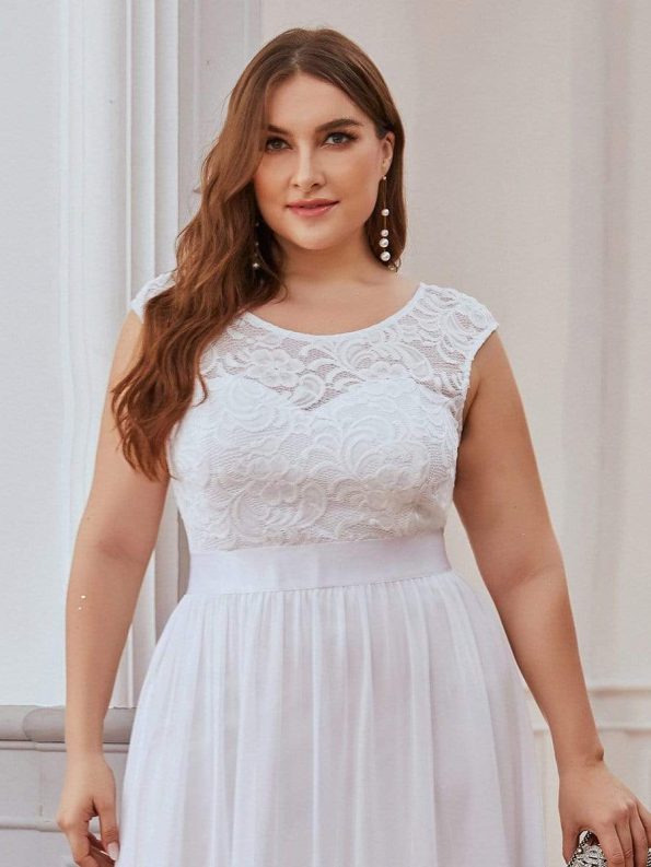 Plus Size Classic Round Neck V Back A-Line Chiffon Bridesmaid Dresses with Lace - White