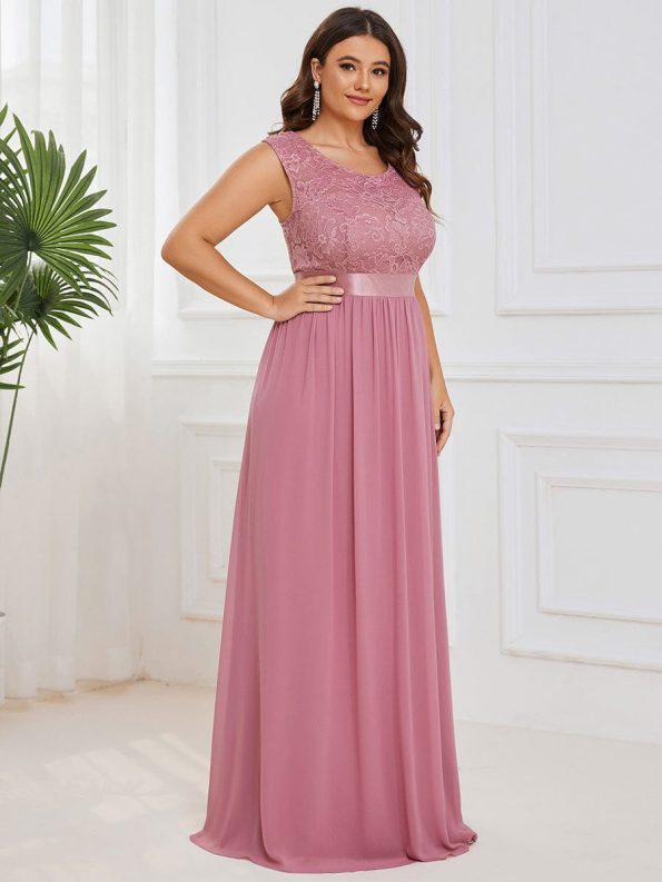 Plus Size Classic Round Neck V Back A-Line Chiffon Bridesmaid Dresses with Lace - Purple Orchid