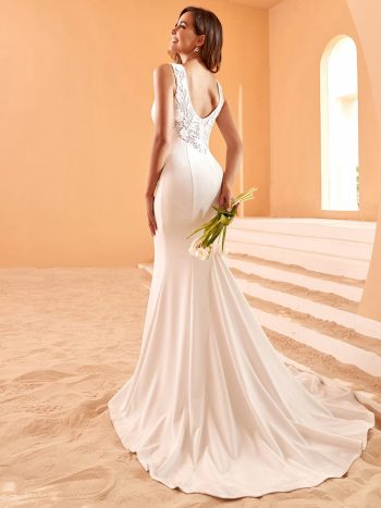 Embroidery Backless Mermaid Sleeveless Deep V-Neck Wedding Dress - White