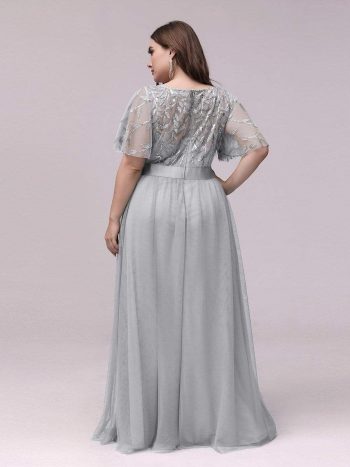 Plus Size Women's Embroidery Evening Dresses with Short Sleeve - Grey