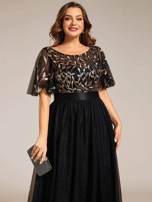 Plus Size Women's Embroidery Evening Dresses with Short Sleeve - Black & Gold