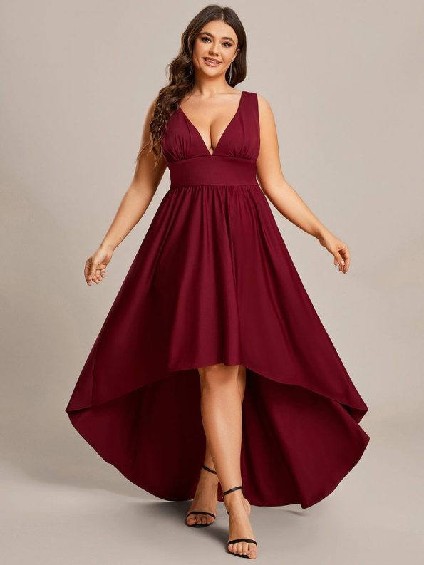 Plus Size Elegant High-Low Sleeveless Empire Waist Bridesmaid Dress - Burgundy