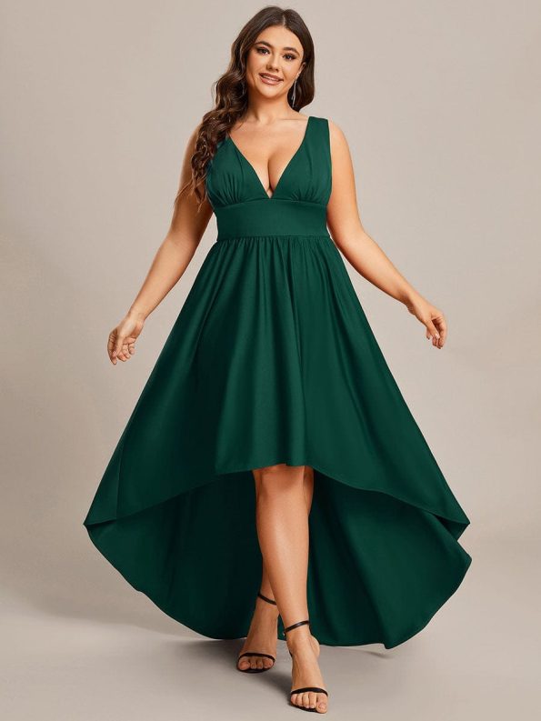 Plus Size Elegant High-Low Sleeveless Empire Waist Bridesmaid Dress - Dark Green