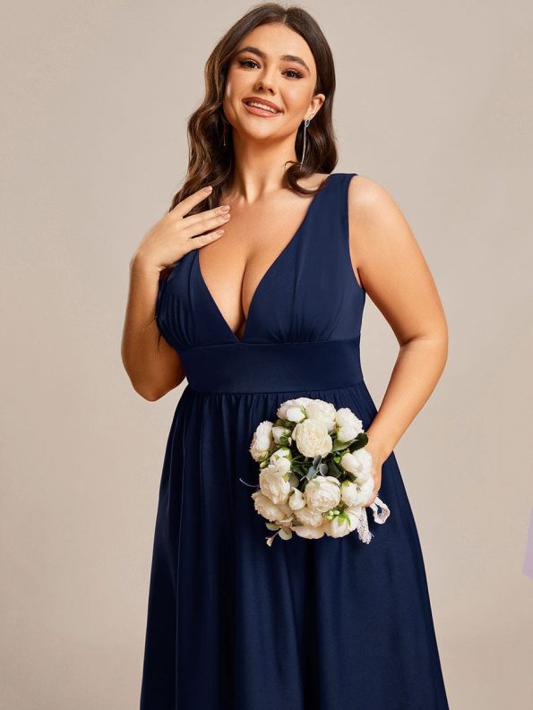 Plus Size Elegant High-Low Sleeveless Empire Waist Bridesmaid Dress - Navy Blue