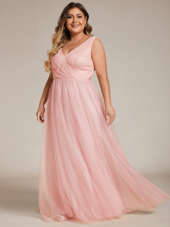 Chic Plus Size Sleeveless V-neck Lace and Tulle Bridesmaid Dress - Pink