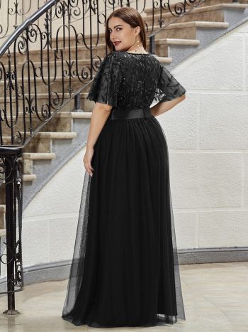 Plus Size Women's Embroidery Evening Dresses with Short Sleeve - Black