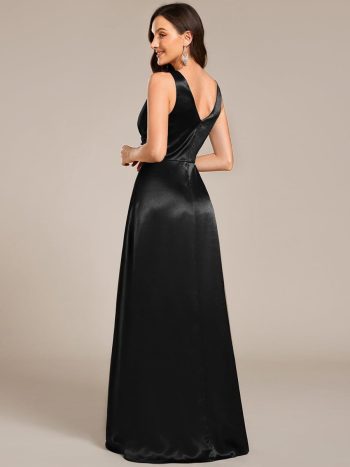V-neck Empire Waist Satin Maxi Bridesmaid Dress with Pockets - Black