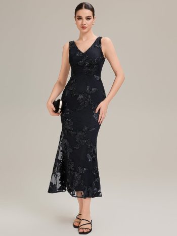 Deep V-Neck Embroidered Sleeveless Evening Dress - Black
